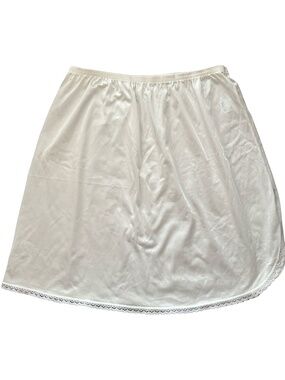 VANITY FAIR Vintage White Nylon Lace HALF SLIP Skirt Size S/CH 16 Retro